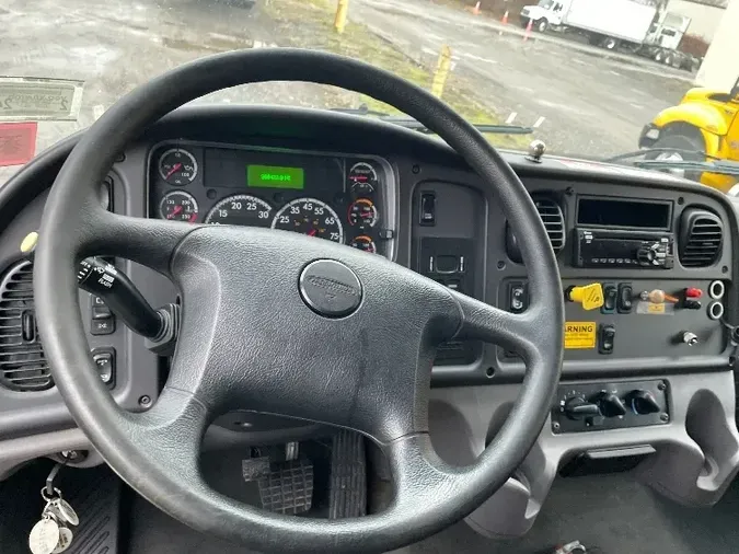 2020 Freightliner M2