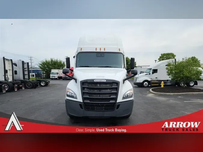 2020 FREIGHTLINER CA126
