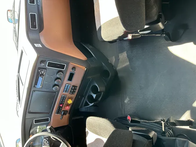 2019 FREIGHTLINER CASCADIA