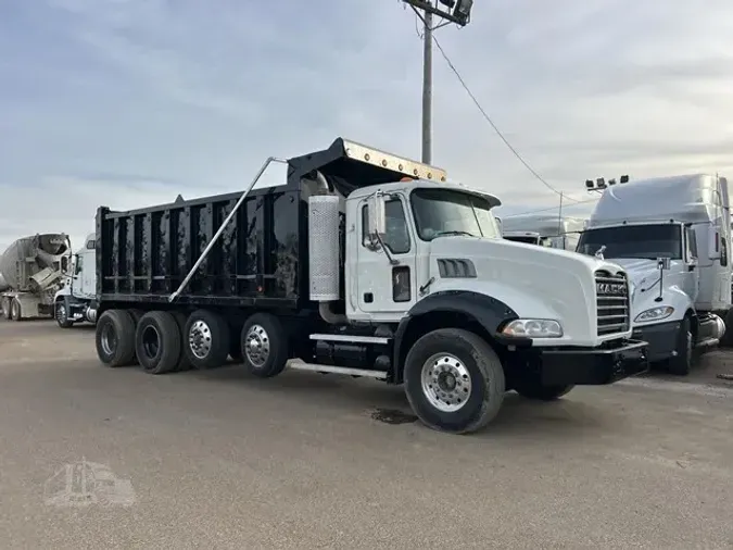 2009 MACK GRANITE GU813