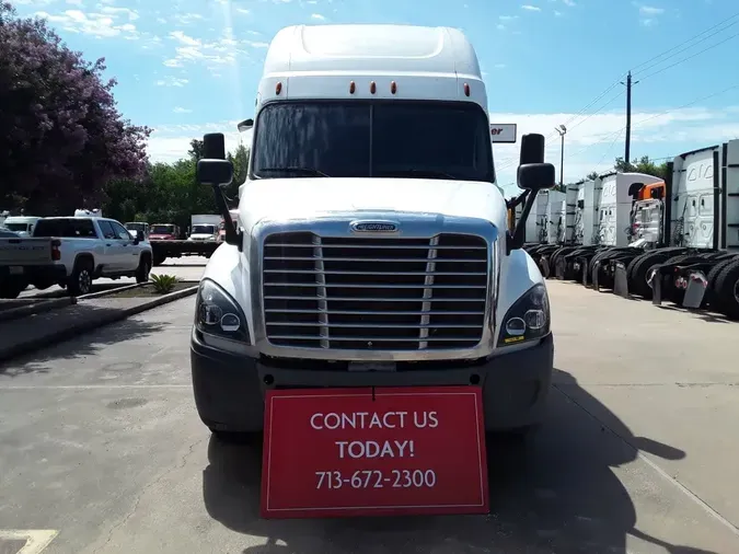 2018 FREIGHTLINER CASCADIA 125