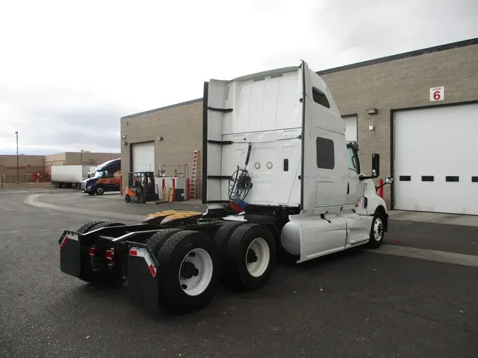 2019 NAVISTAR INTERNATIONAL LT625 SLPR CAB