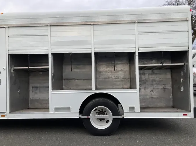 2014 FREIGHTLINER/MERCEDES M2 106340b51093091eada2cd40d64d4895273