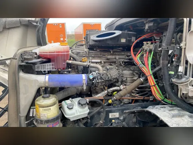 2024 Freightliner Cascadia 126