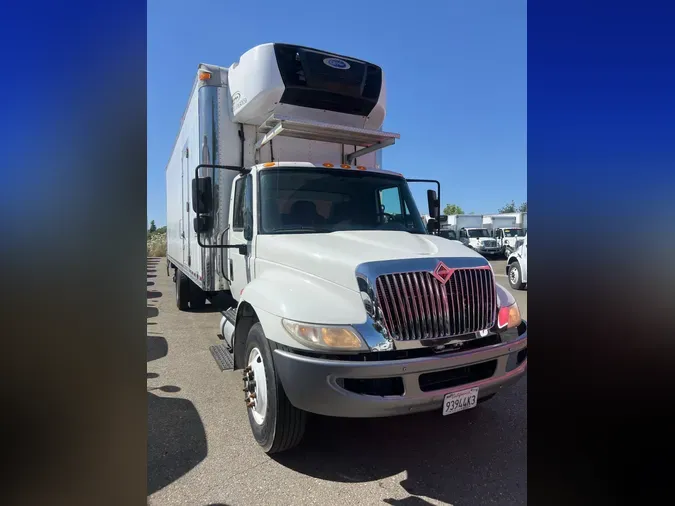 2017 NAVISTAR INTERNATIONAL 4300