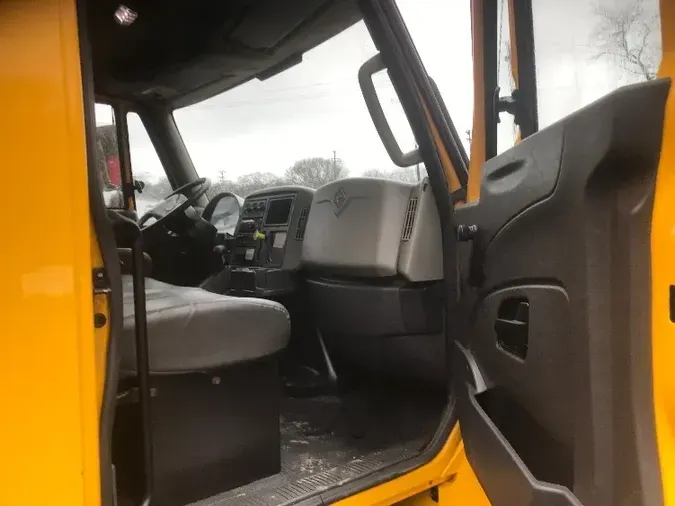 2018 International 4300