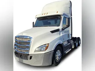2020 Freightliner Cascadia