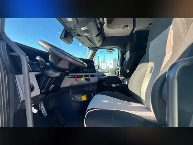 2020 FREIGHTLINER CA126341927b554486703e5a3b959aa864be4