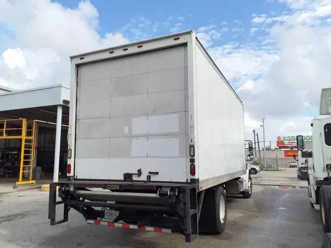 2014 FREIGHTLINER/MERCEDES M2 106