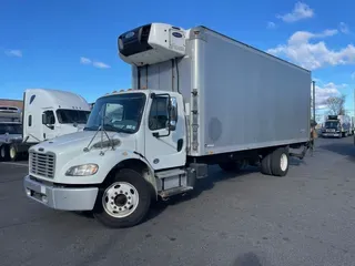 2017 FREIGHTLINER/MERCEDES M2 106