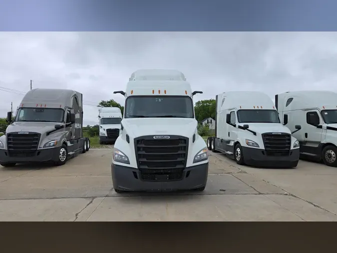 2020 Freightliner Cascadia