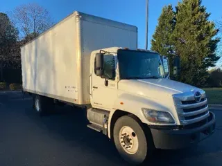 2019 HINO TRUCK 268