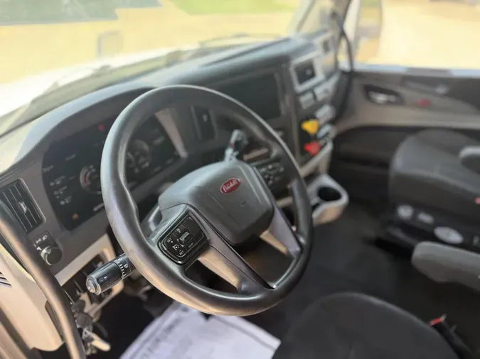 2022 Peterbilt 579342d79b089b8aae1fc895b8c7568ba8e