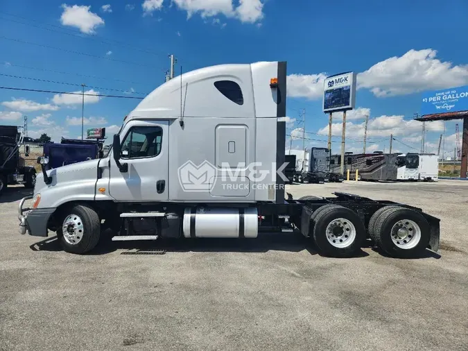 2013 FREIGHTLINER Cascadia 125