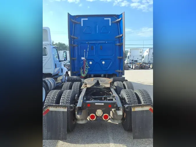 2020 FREIGHTLINER CASCADIA 125