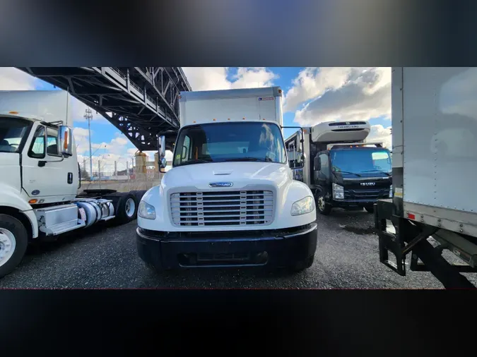 2016 FREIGHTLINER/MERCEDES M2 106