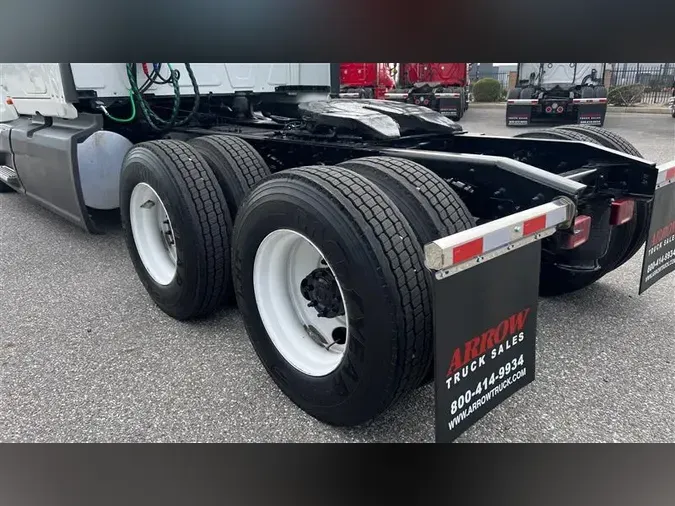 2022 INTERNATIONAL LT