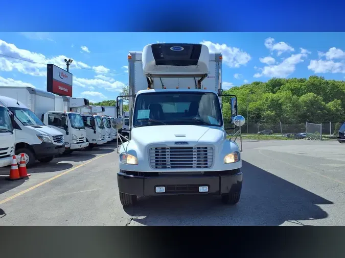 2017 FREIGHTLINER/MERCEDES M2 106