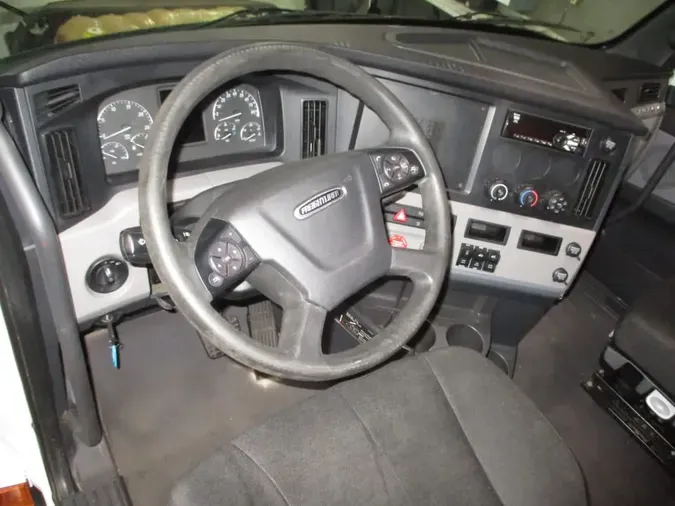 2020 FREIGHTLINER NEW CASCADIA PX12664