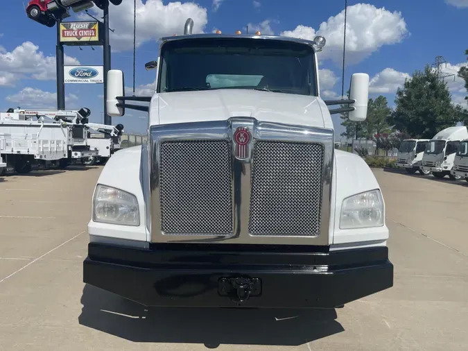 2020 Kenworth T880