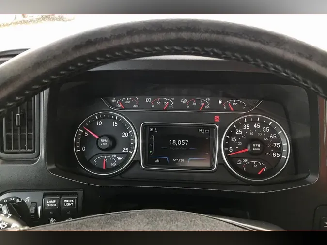 2020 INT LT625 6x4