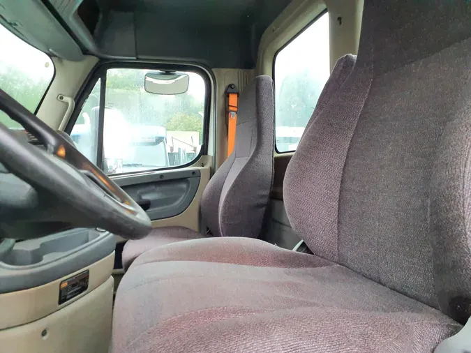 2016 FREIGHTLINER CASCADIA 125