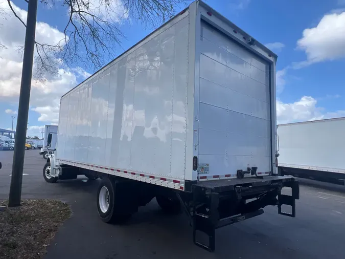 2018 FREIGHTLINER/MERCEDES M2 106