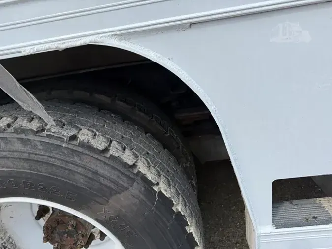 2017 FORD F650 SD