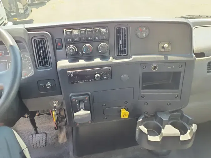 2020 NAVISTAR INTERNATIONAL MV607 (4X2)