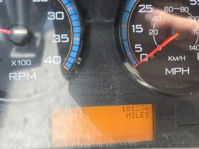 2017 International 4300-4X2