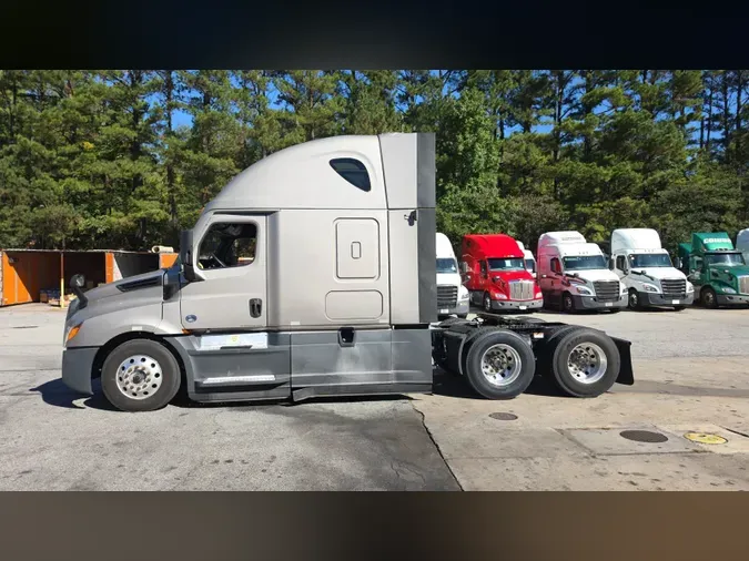 2023 Freightliner Cascadia 12634461f298a4c2b2902d2d187d5134463