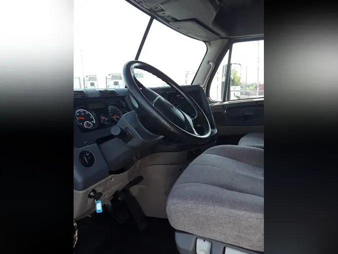 2019 FREIGHTLINER CASCADIA 125