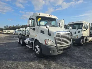 2018 FREIGHTLINER/MERCEDES CASCADIA 113