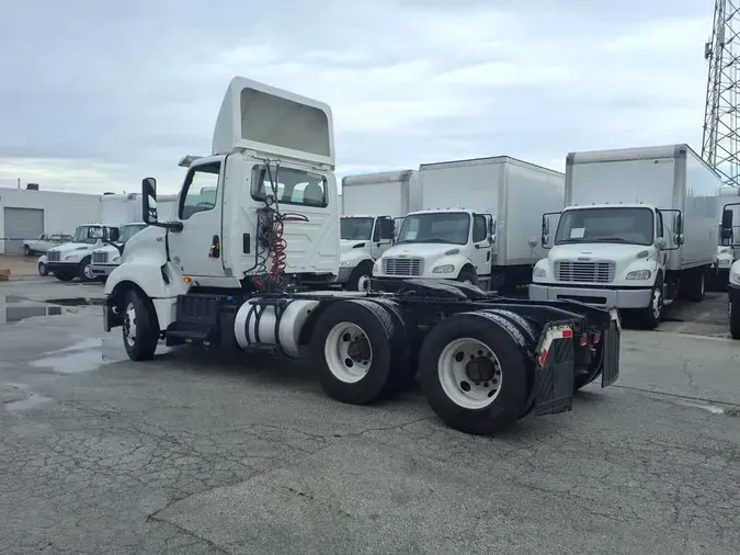 2019 NAVISTAR INTERNATIONAL LT625 DAYCAB T/A