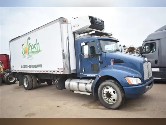 2017 KENWORTH T270