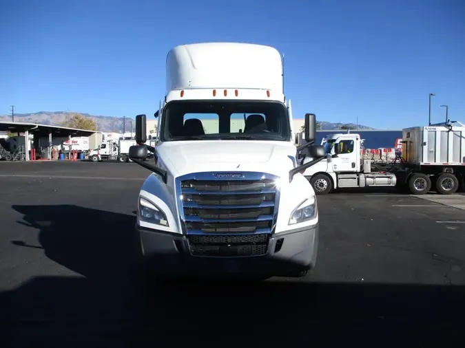 2022 FREIGHTLINER/MERCEDES NEW CASCADIA PX12664
