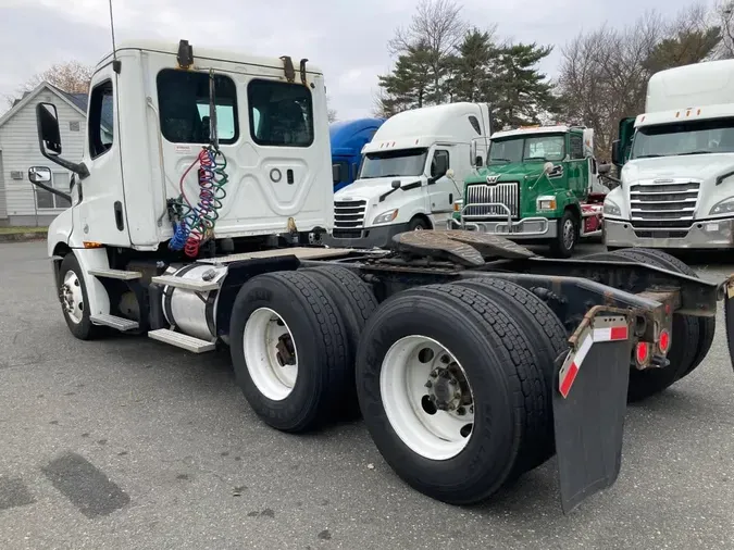 2019 FREIGHTLINER/MERCEDES NEW CASCADIA PX12664