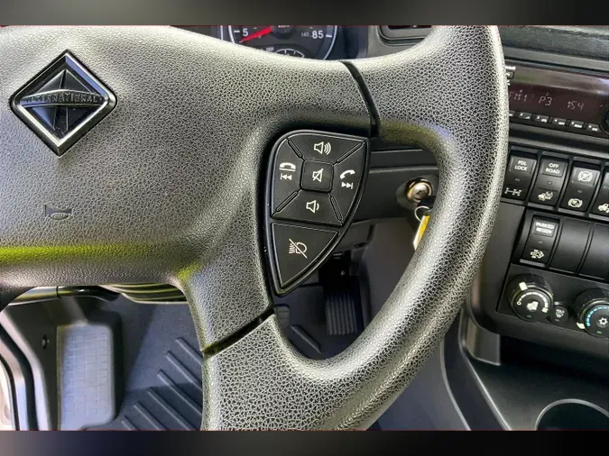 2020 INT LT625 6x4