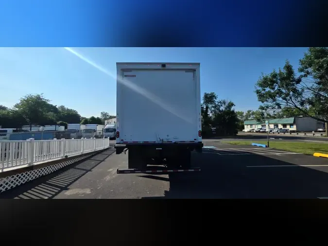 2021 FREIGHTLINER/MERCEDES M2 106