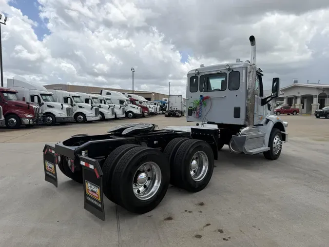 2021 Peterbilt 567345e5b3ae16dec4d9085c16956693ae3