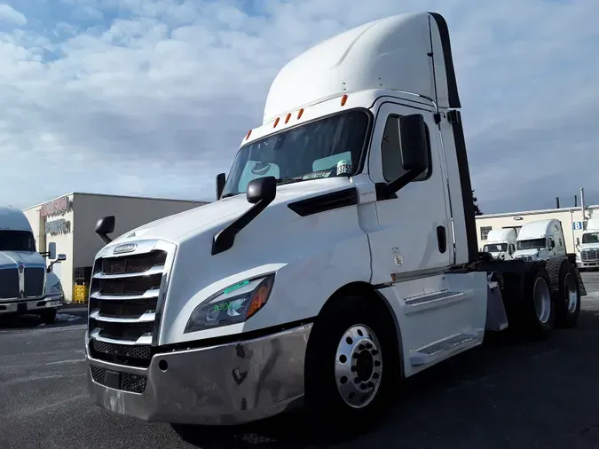 2020 FREIGHTLINER/MERCEDES NEW CASCADIA PX12664