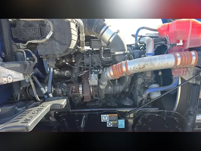 2021 KENWORTH T68034622bccf62b1393c83de5951a01abf0