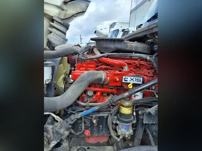 2019 NAVISTAR INTERNATIONAL LT625 SLPR CAB