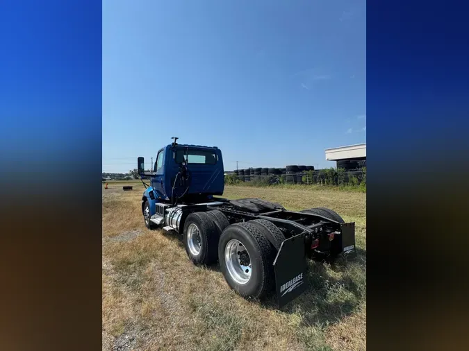 2019 International RH613