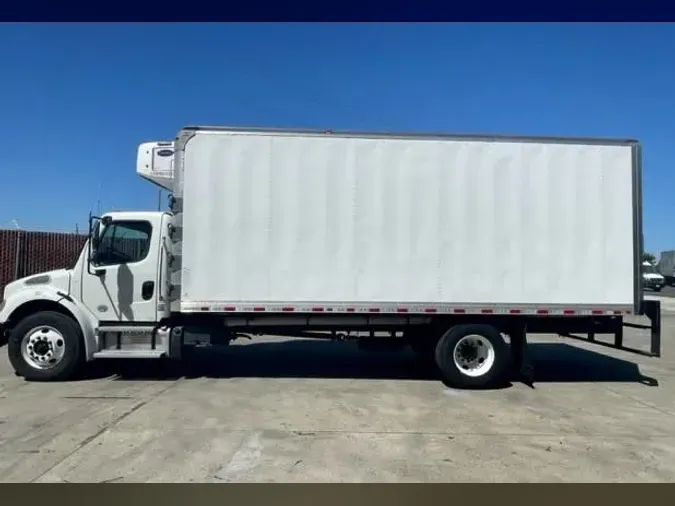 2019 FREIGHTLINER/MERCEDES M2 106