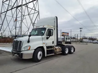 2019 FREIGHTLINER/MERCEDES CASCADIA 125