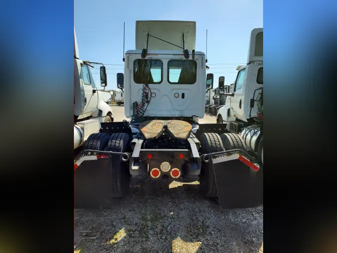 2018 FREIGHTLINER/MERCEDES CASCADIA 125