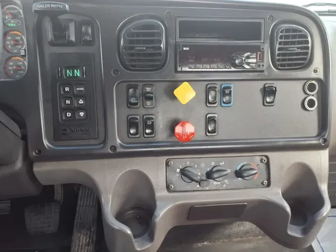 2019 FREIGHTLINER/MERCEDES M2-112