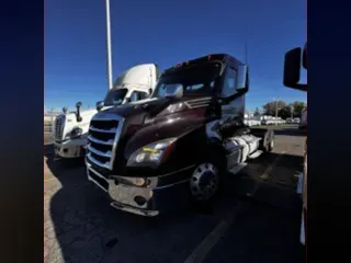 2019 FREIGHTLINER/MERCEDES NEW CASCADIA PX12664