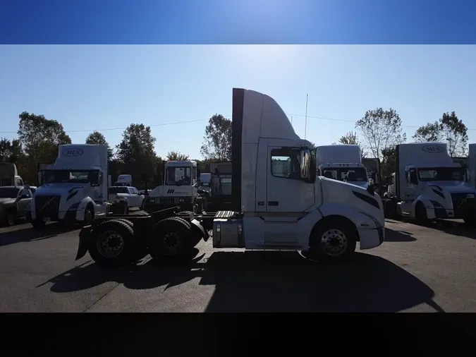 2019 Volvo VNL300347dd5c2ca48b447dac9c7140fd6e9e0